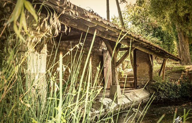 Lavoir en vaux crÃ©dits A. Robalo