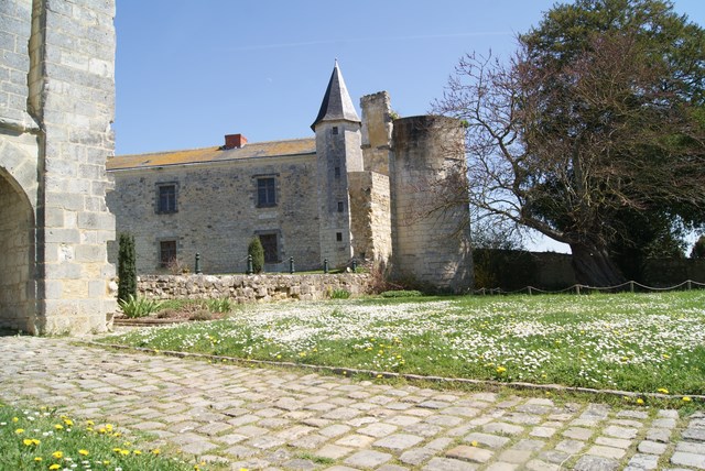 ChÃ¢teau devenu Maison du patrimoine